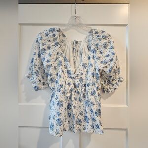 Francesca's Collections Blue Floral Top